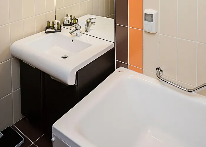 Inter Business Hotell 4*