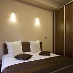 Ξενοδοχείο Inter Business 4*