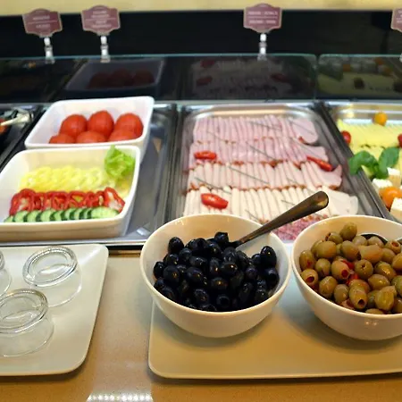 Inter Business Hotel 4*