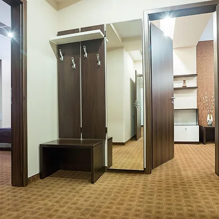 Inter Business Hotell 4*