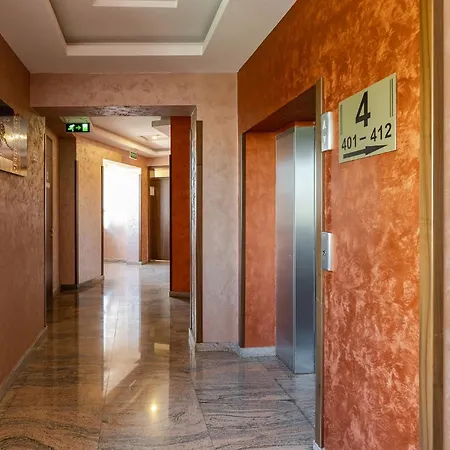 Hotel Inter Business 4*