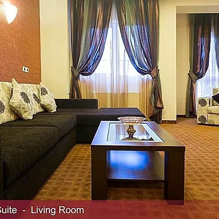 Inter Business Hotell 4*