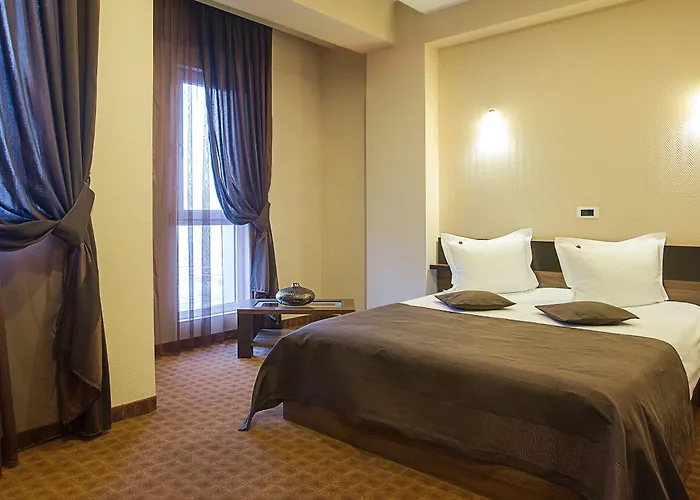 Inter Business Hotel 4*