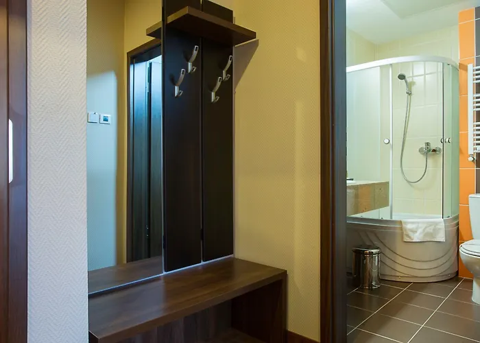 Inter Business Hotel 4*