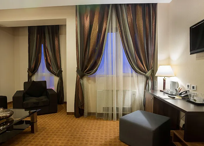 Inter Business 4*